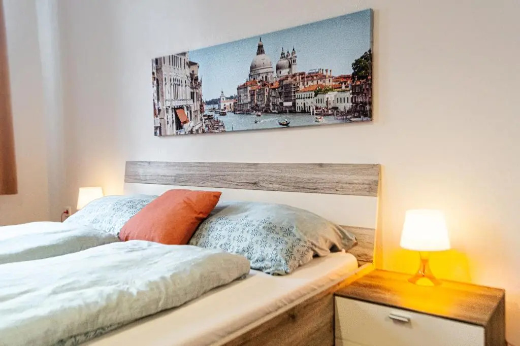 Comfy 2BR- Apartment near Wiener Stadthalle