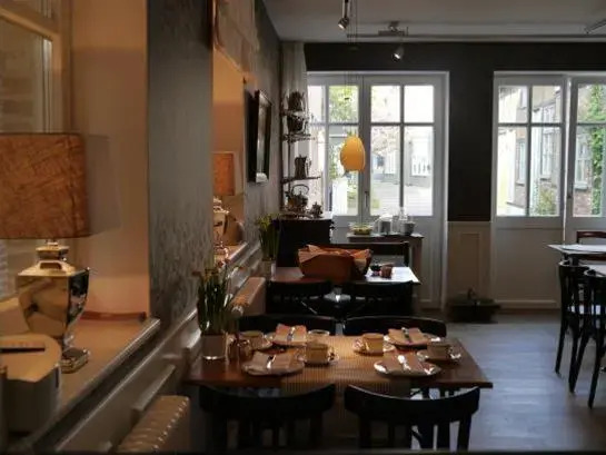 Hotel No. 11