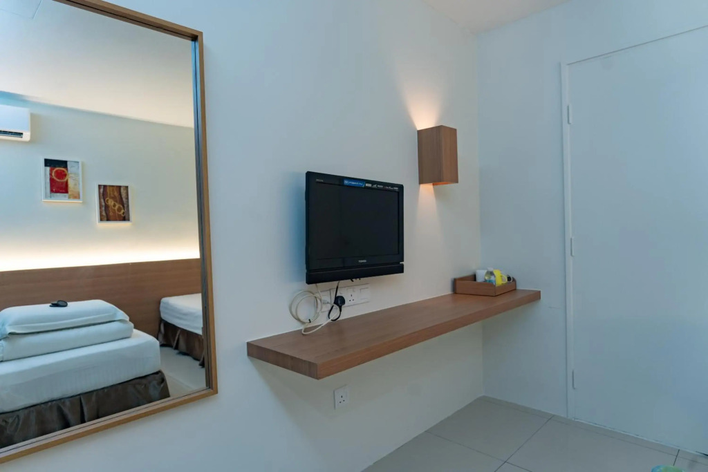 Green Hotel