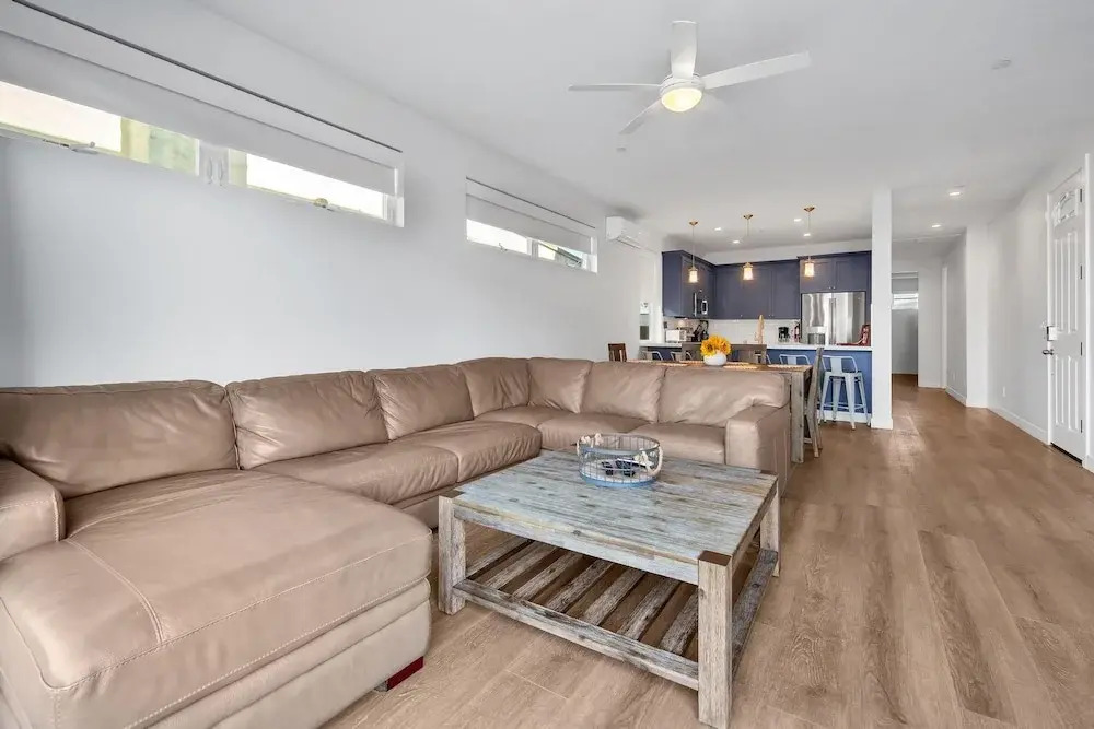 Rent Mission Beach 3Br Combo Top 2 Units