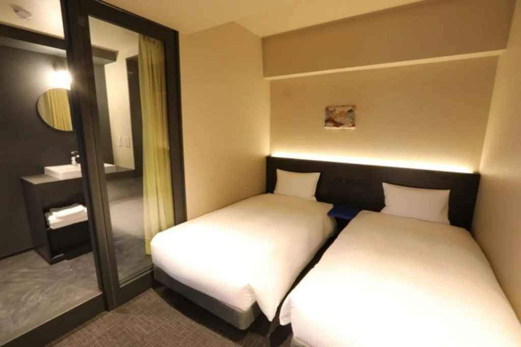 Nplushotel higasikanda