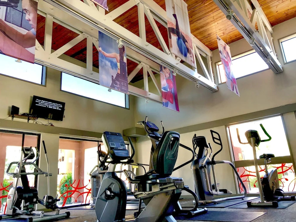 3600 Scottsdale - 2 Br Condo