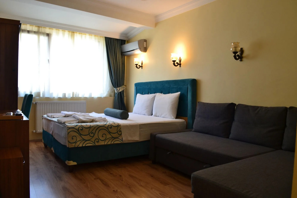 Riverland Suites Apart Hotel