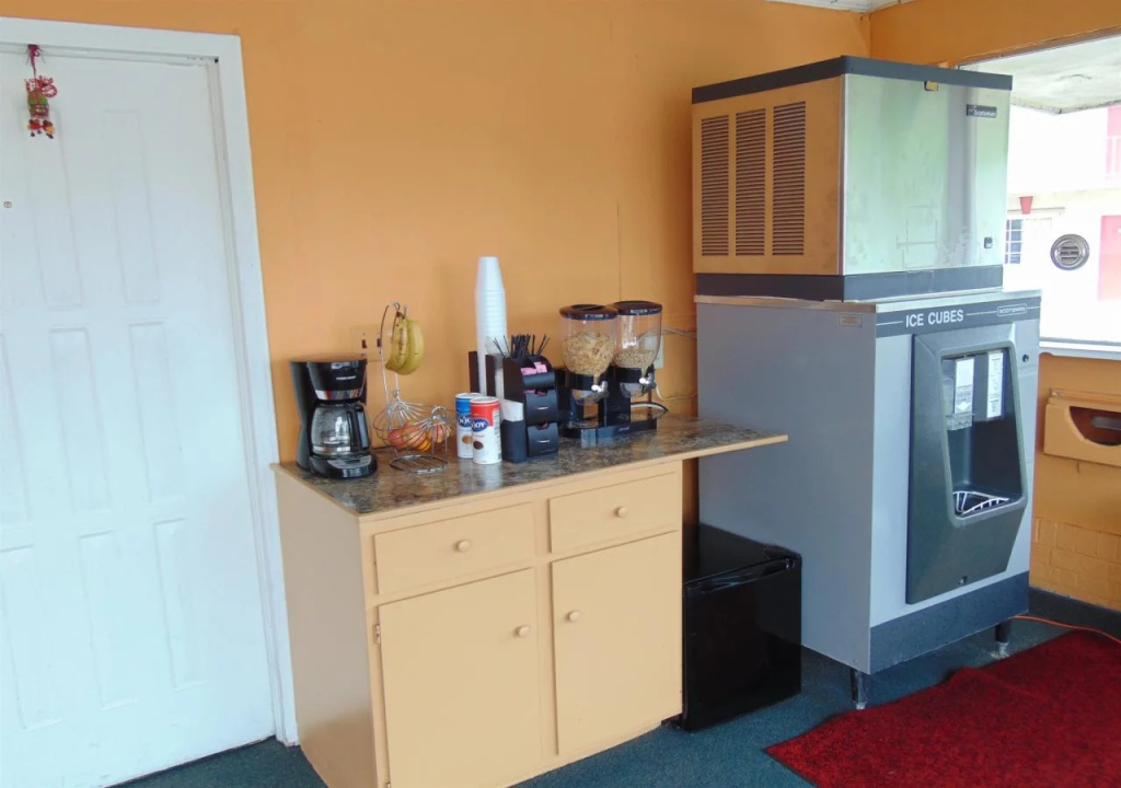 Budget Inn - Roxboro