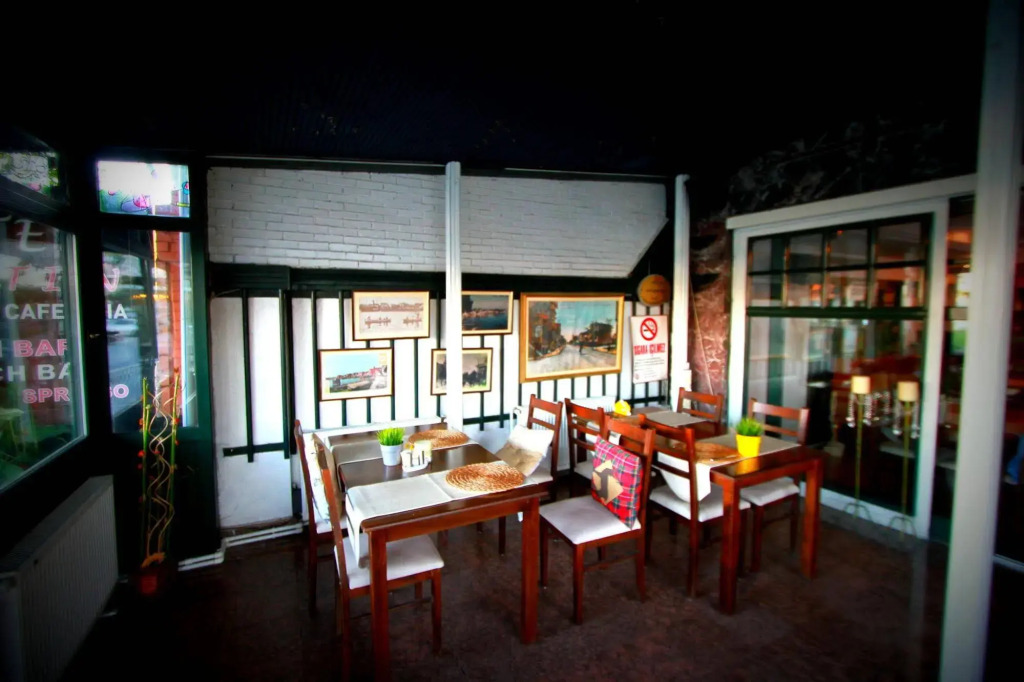 Airport Inn Hotel