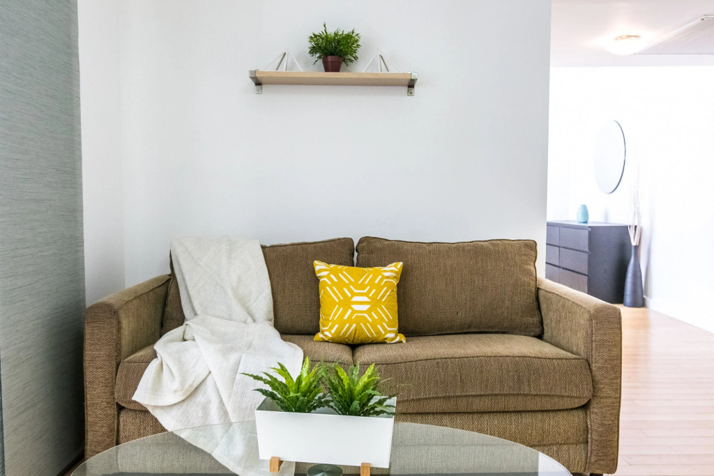 Gorgeous & Perfectly Located Apartment Sleeps 5 in the Heart of South Beach!!!