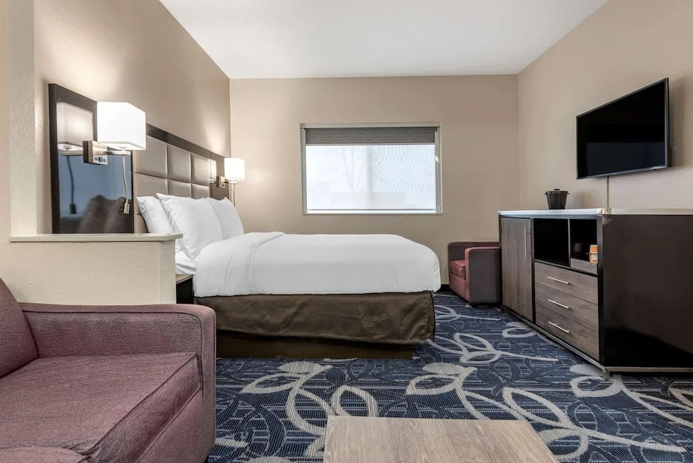 Wingate By Wyndham Liverpool/syracuse