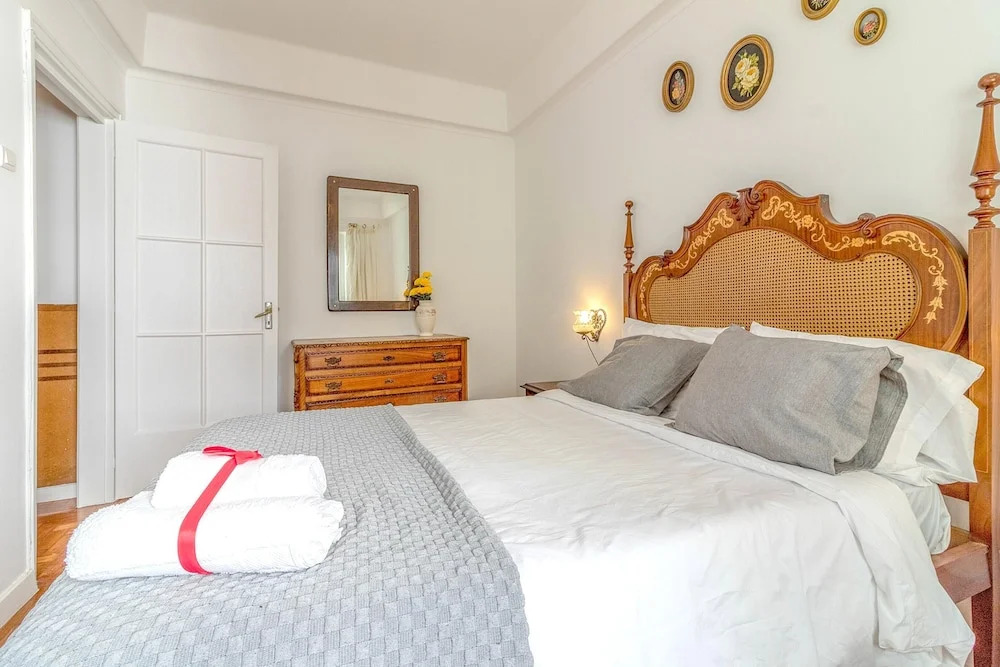 House With 4 Bedrooms In Lisboa, With Wonderful City View, Terrace And Wifi - 30 Km From The Beach