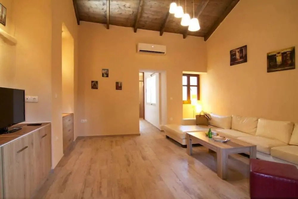 Asikiko Suites - Rethymno Old Town Retreats