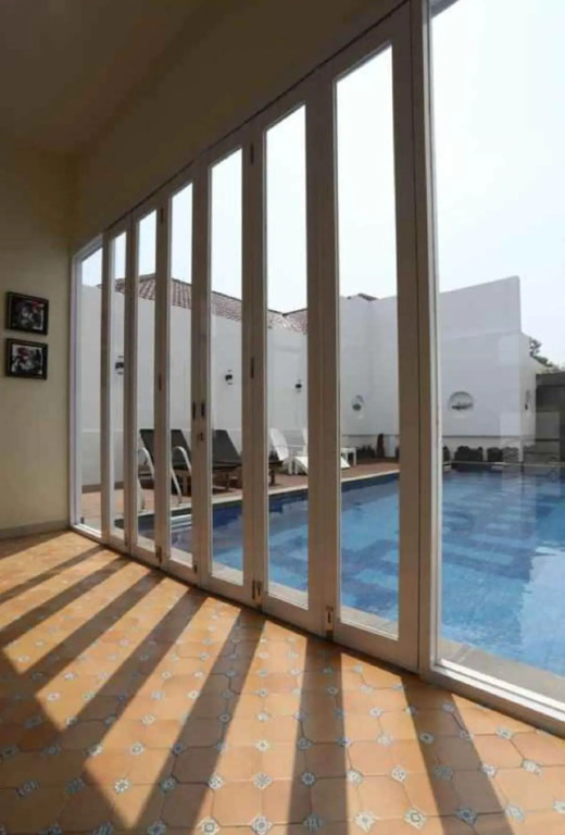 Urbanest Inn House Slipi