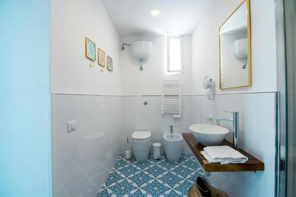 Crudo Home