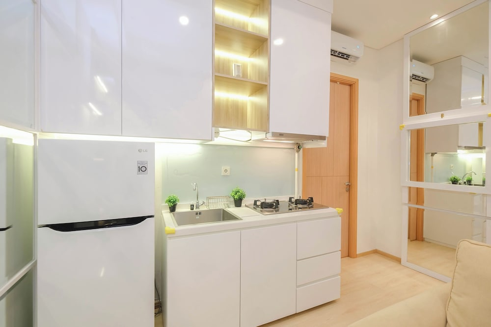 Comfortable And Stylish 1Br At Apartment Samara Suites