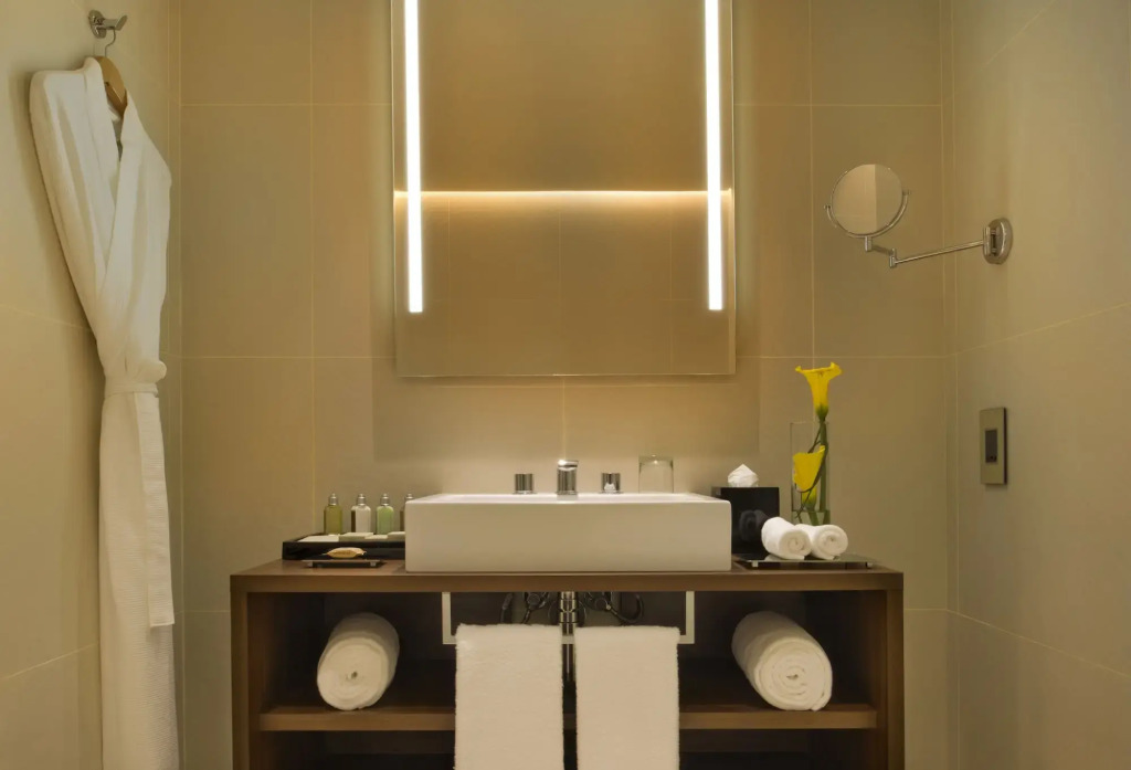 voco Doha West Bay Suites by IHG