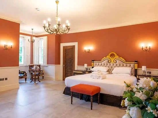 Weston Manor Hotel