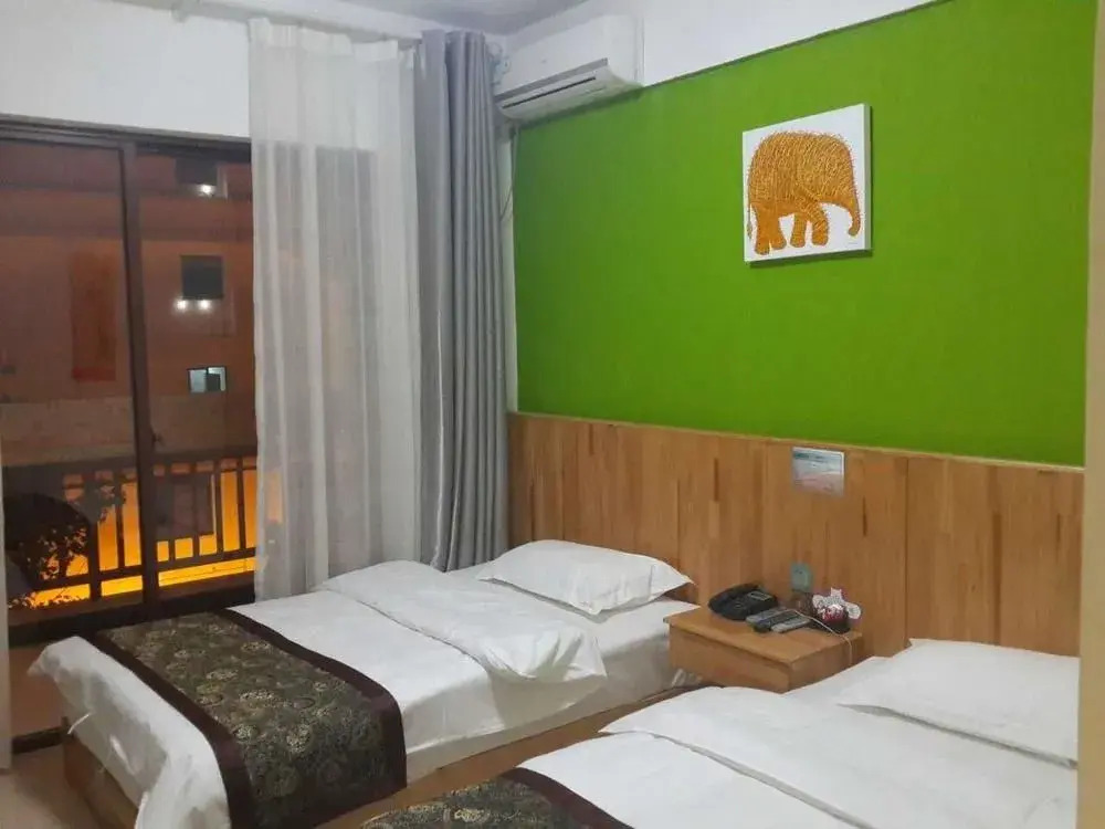 Yiluyuan Apartment Hotel