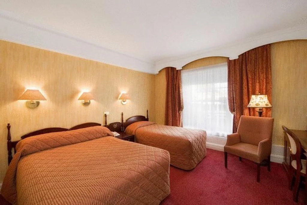 Wynns Hotel