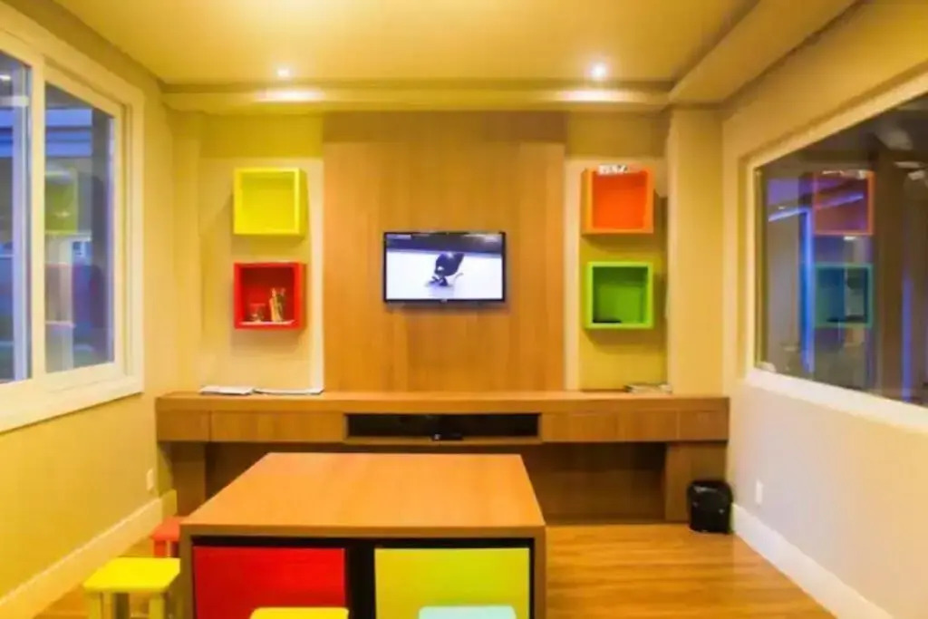 Casa de Pedra - 301D - Apto com piscina em Gramado