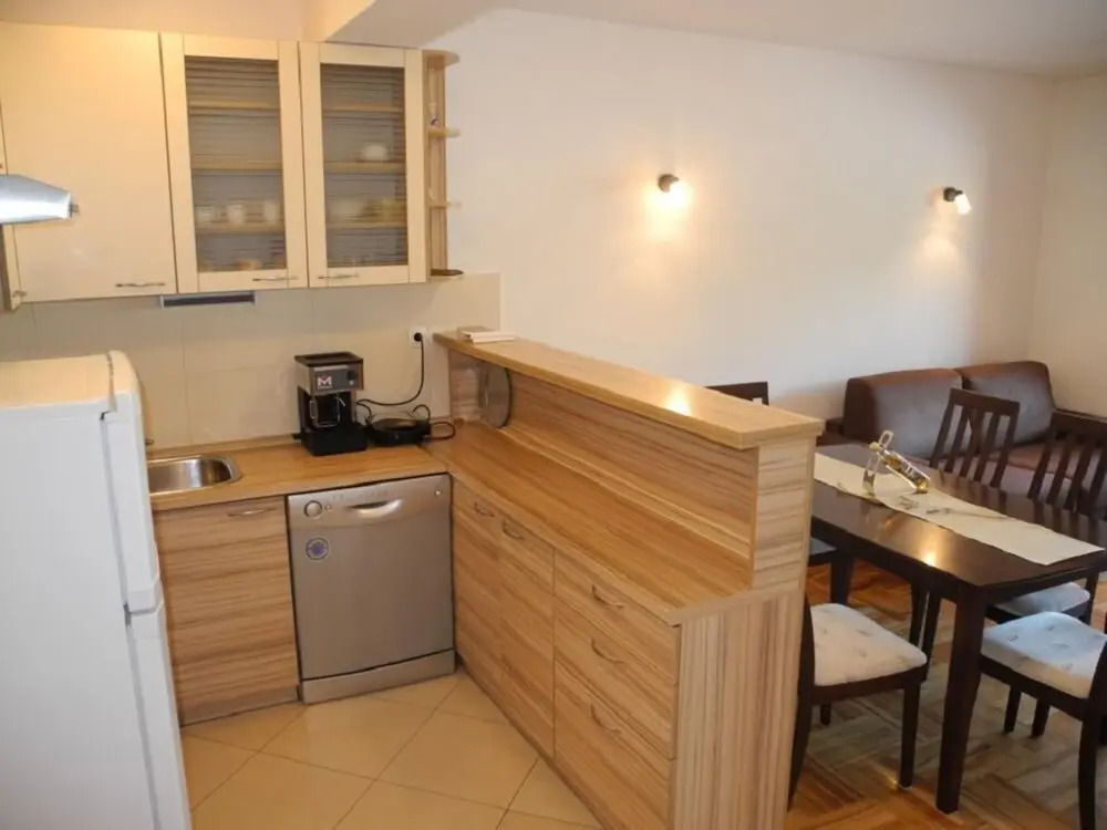 Apartment 1 Lara 4 pax