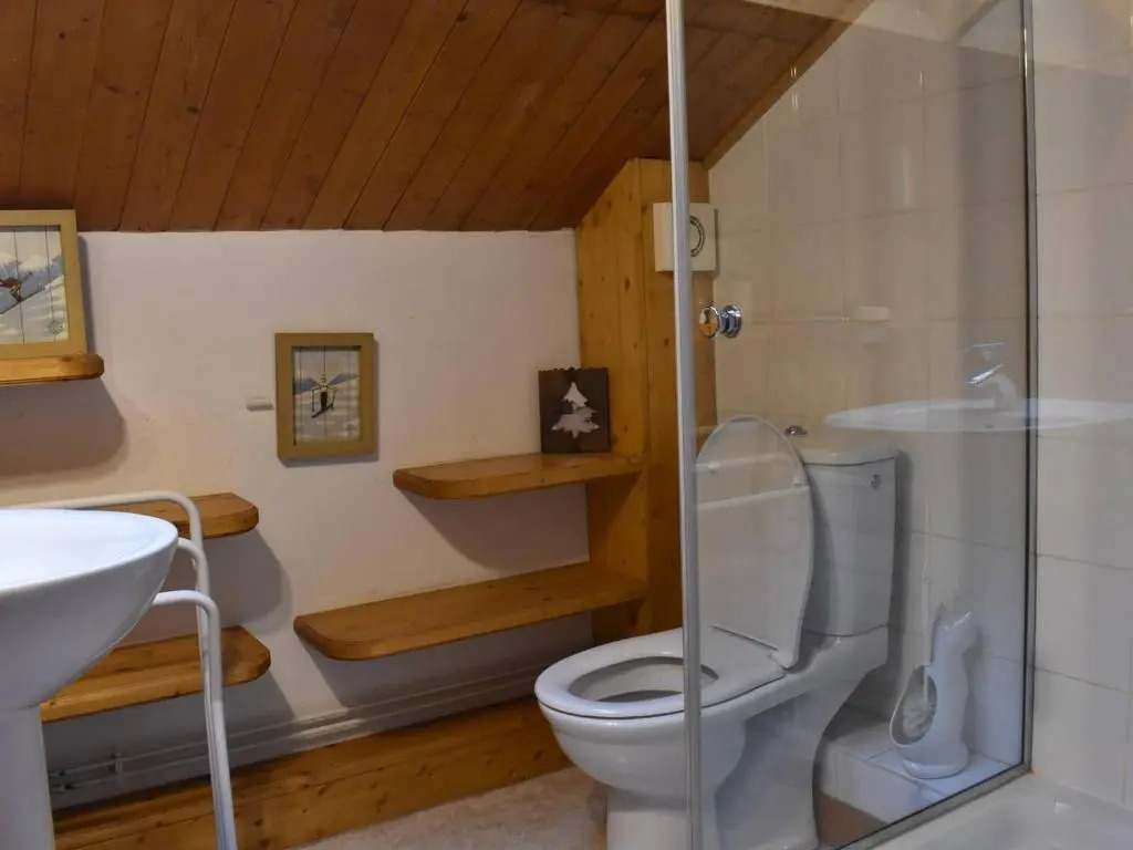 Appartement Méribel, 5 pièces, 8 personnes - FR-1-180-184