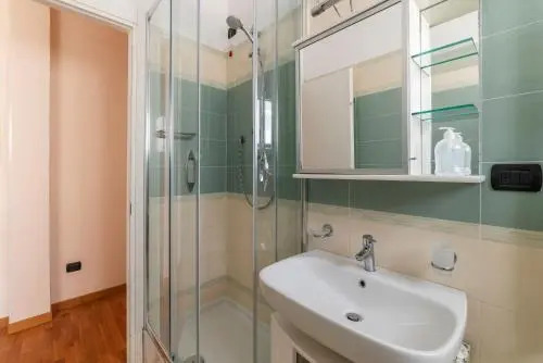 Piazza Bologna Terrace Apartment With Parking