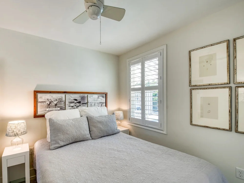 Anastasia Lodge Cabana Beach & Pool Oasis 3 Bedroom Home