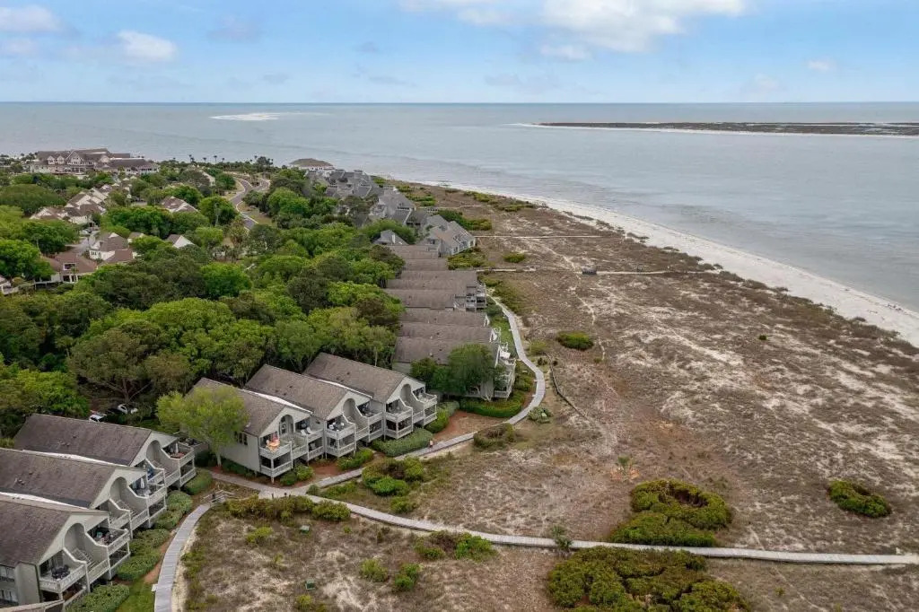 1315 Pelican Watch Villas-Beachfront & Amenities - on Sale