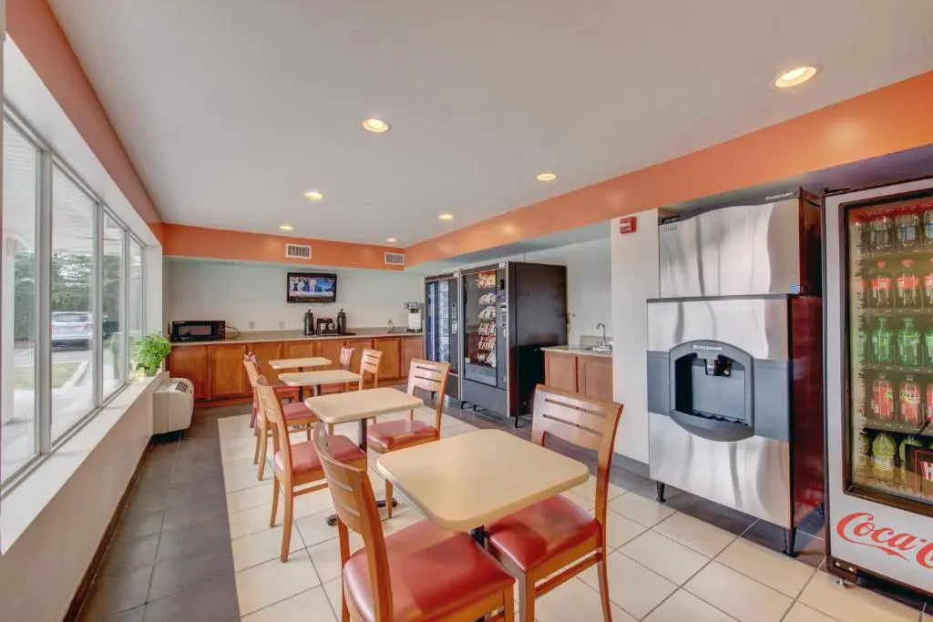 Motel 6 Virginia Beach