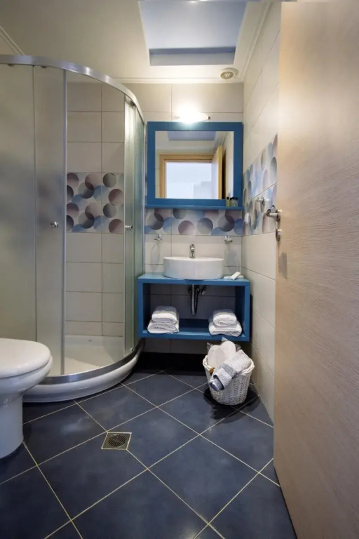 Aelia Apartments & Suites