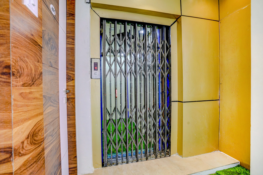 Fabhotel Kesar Inn