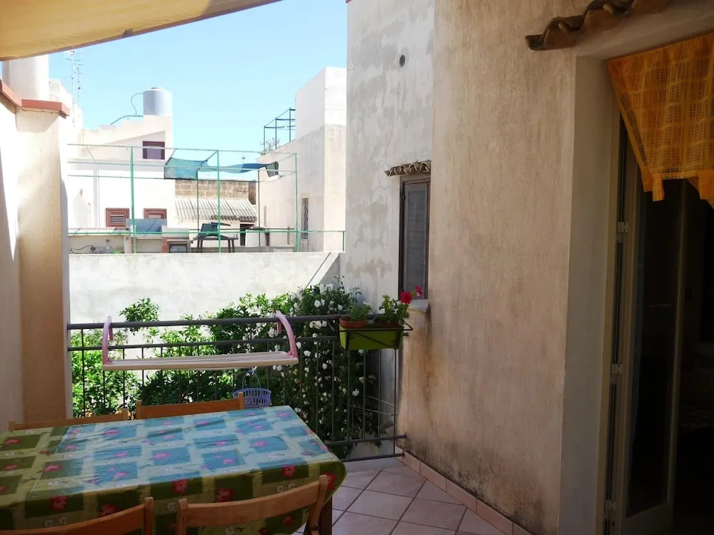 Apartment With 2 Bedrooms in San Vito Lo Capo, With Furnished Terrace