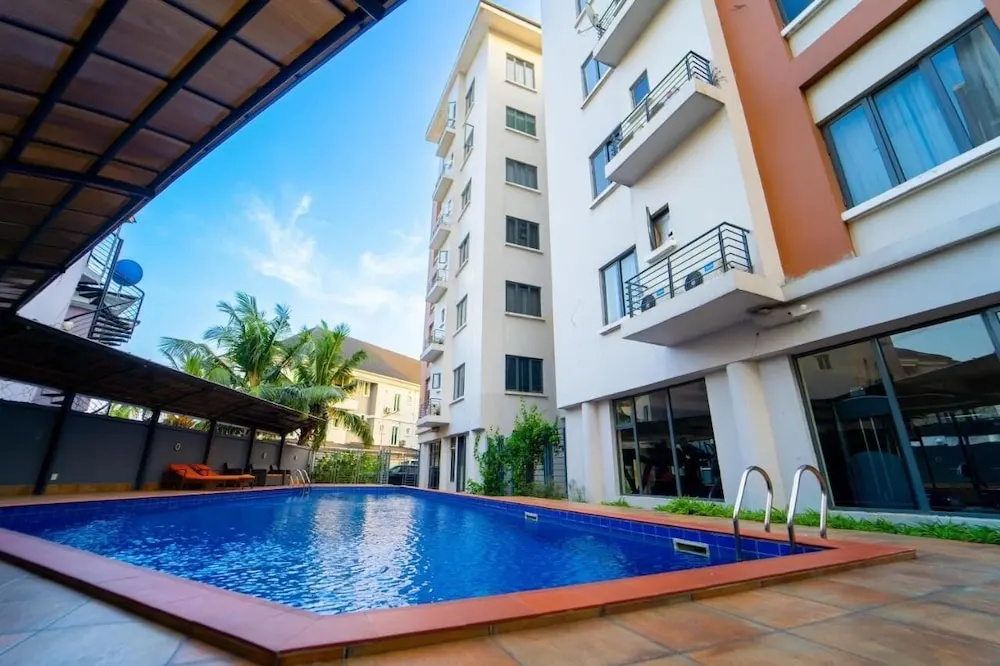 Oceanview Smart Home with Pool in Oniru-Lekki 1