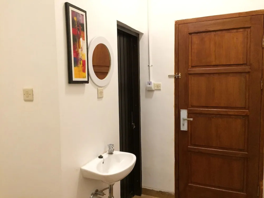 Setu Budget Inn