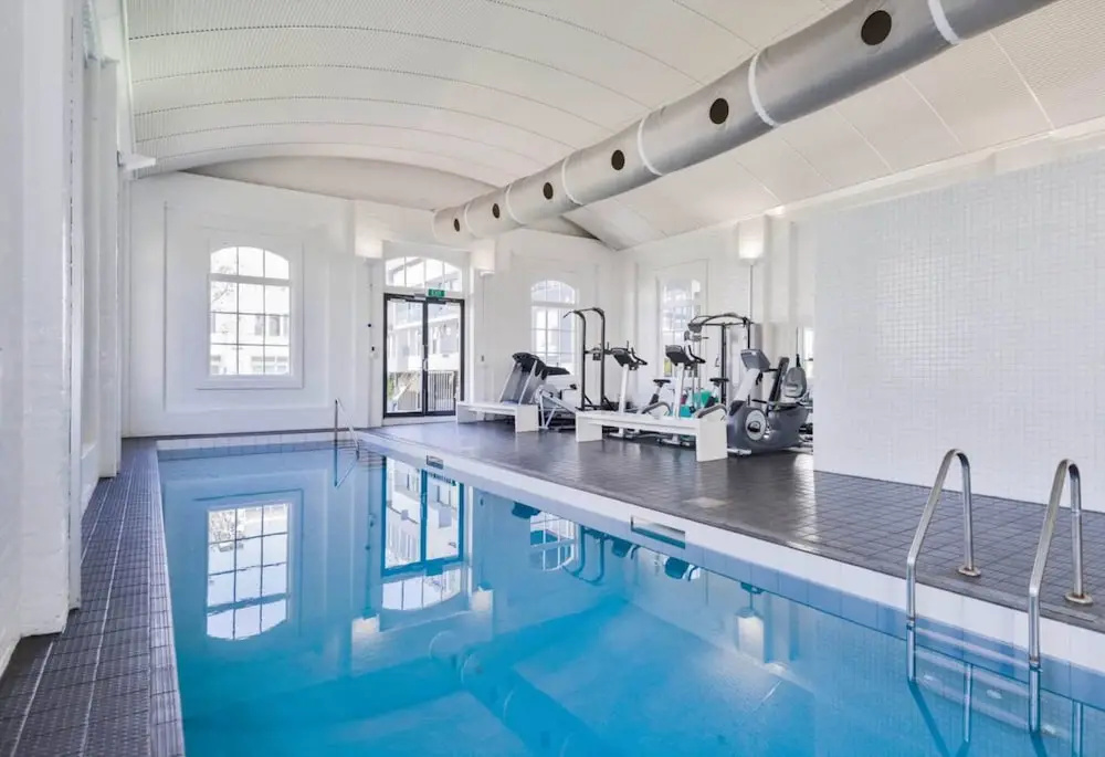 2 Bedroom Penthouse Apartment With City Views