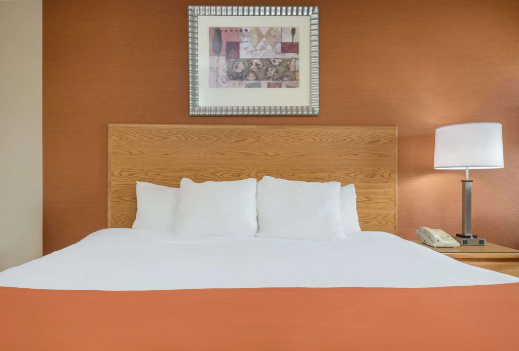 Days Inn by Wyndham Columbus Fairgrounds