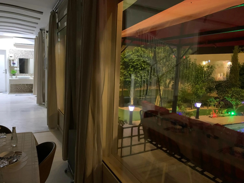 Chalet And Villa Velia