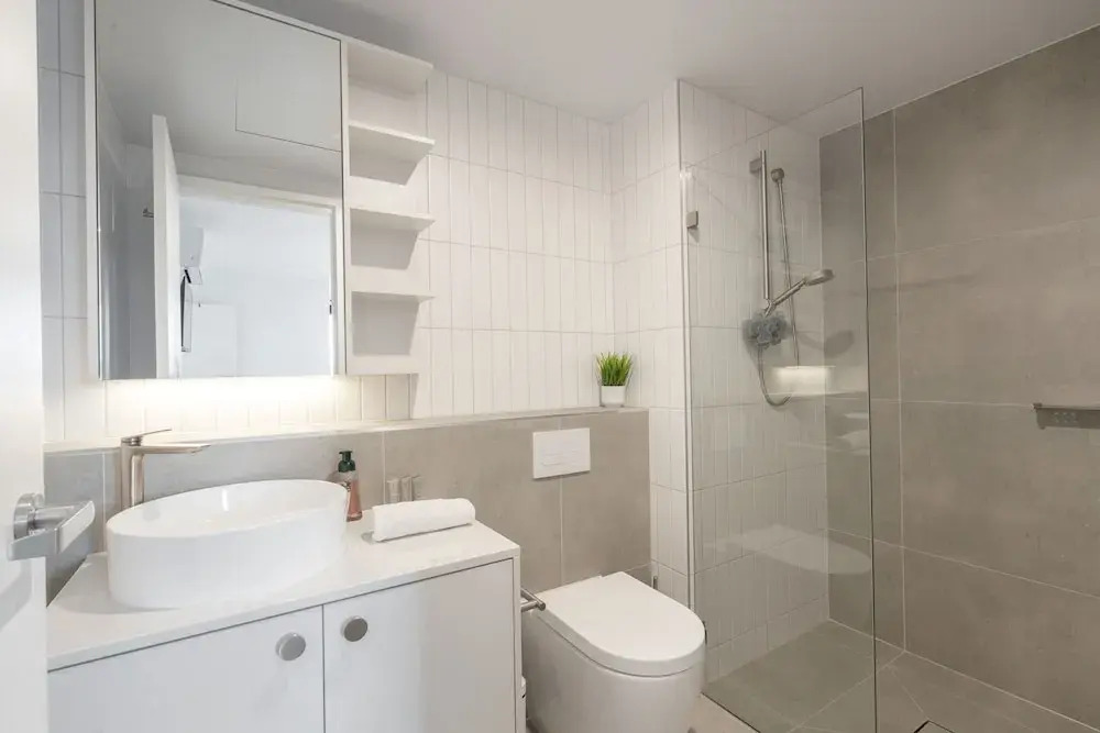Modern 2-bed Apartment With Premium Amenities