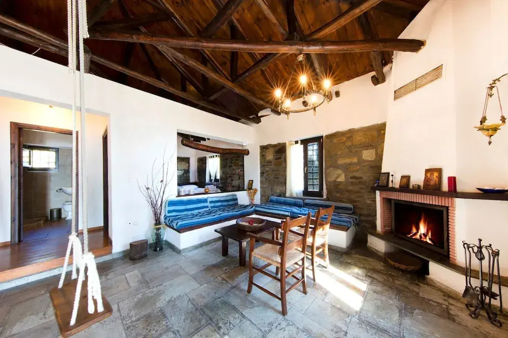 Beautiful Tranquil Stone Cottage