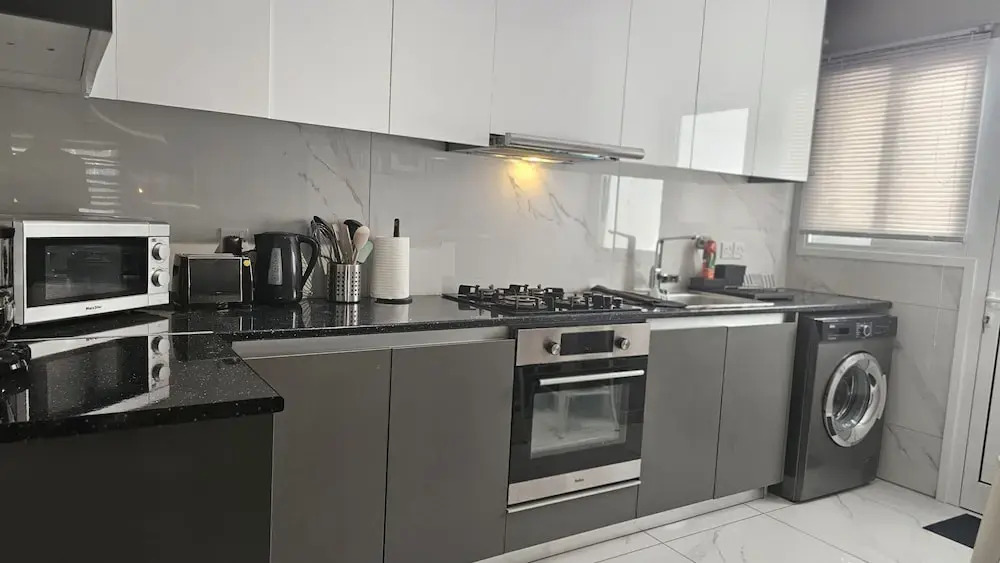 151 NIC - Stay Art Style Apartment