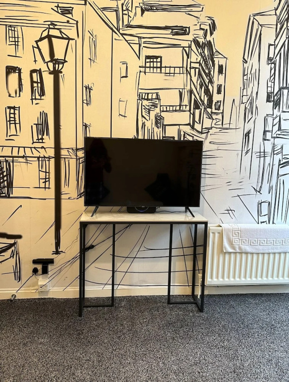 Central Glasgow Apt - Sleeps 2 & Freeparking