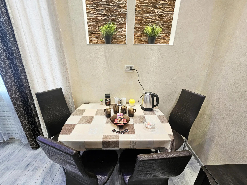 Apartaments Novosibirska, st. Omskaya, 89