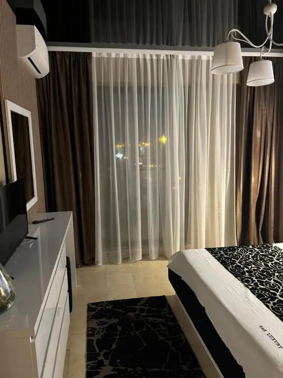 Sas 1 Luxury Apartments