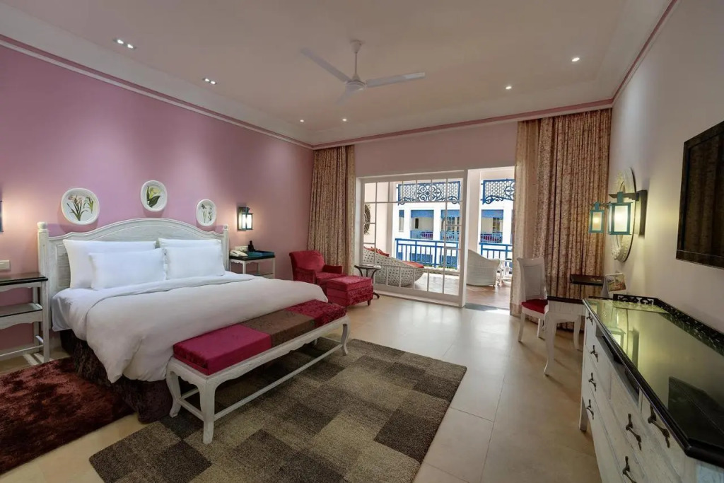 Mayfair Palm Beach Resort
