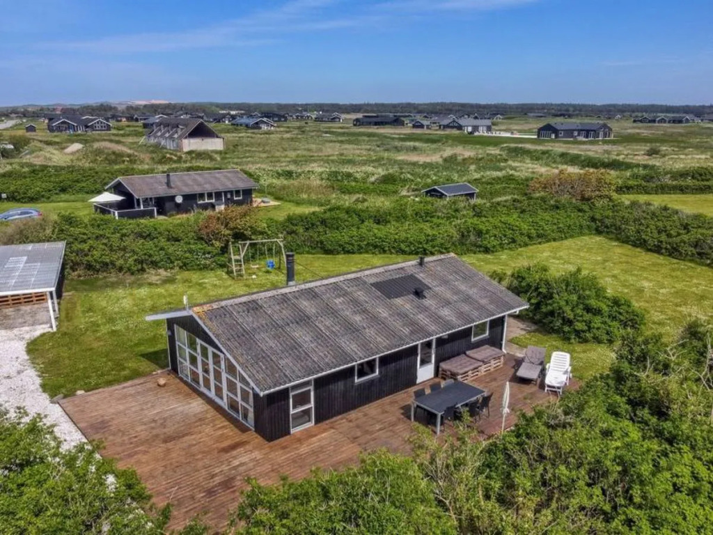 "Armine" - 450m from the sea in NW Jutland
