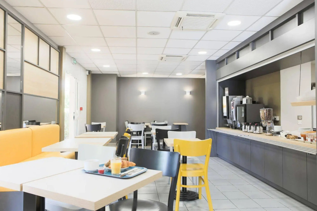 B&B HOTEL Hyères
