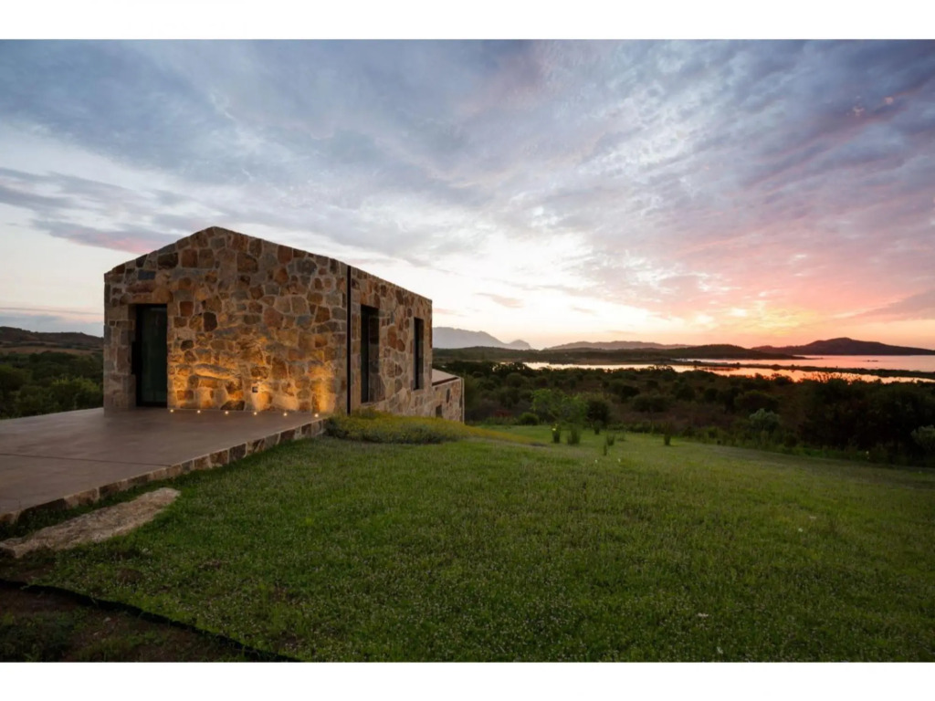 La Janna di Lianti, surrounded by greenery, with a large private garden and swimming pool, a five-mi-La Janna di Lianti