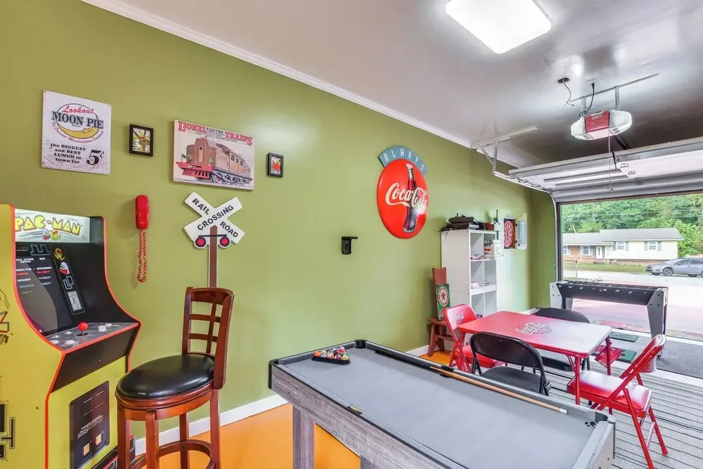 1 Mi to Fort Bragg: Family Home w/ Backyard