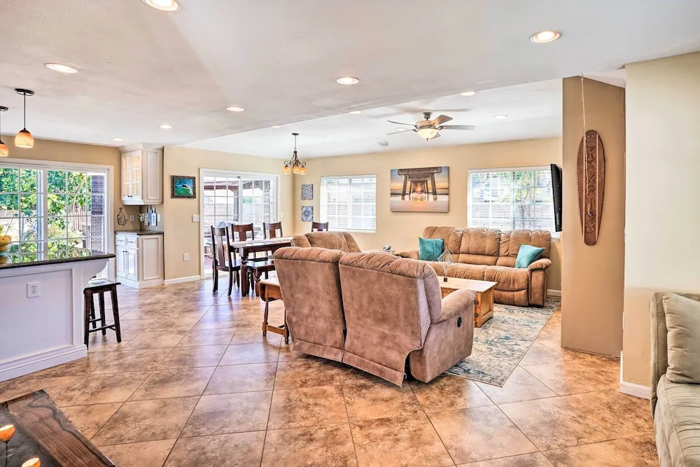 Deluxe Laguna Hills Home w/ Outdoor Oasis!