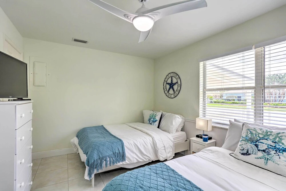 Boat Owner's Paradise: Jensen Beach Home w/ Dock!