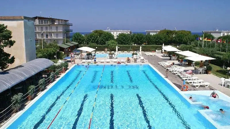 Nettuno Beach