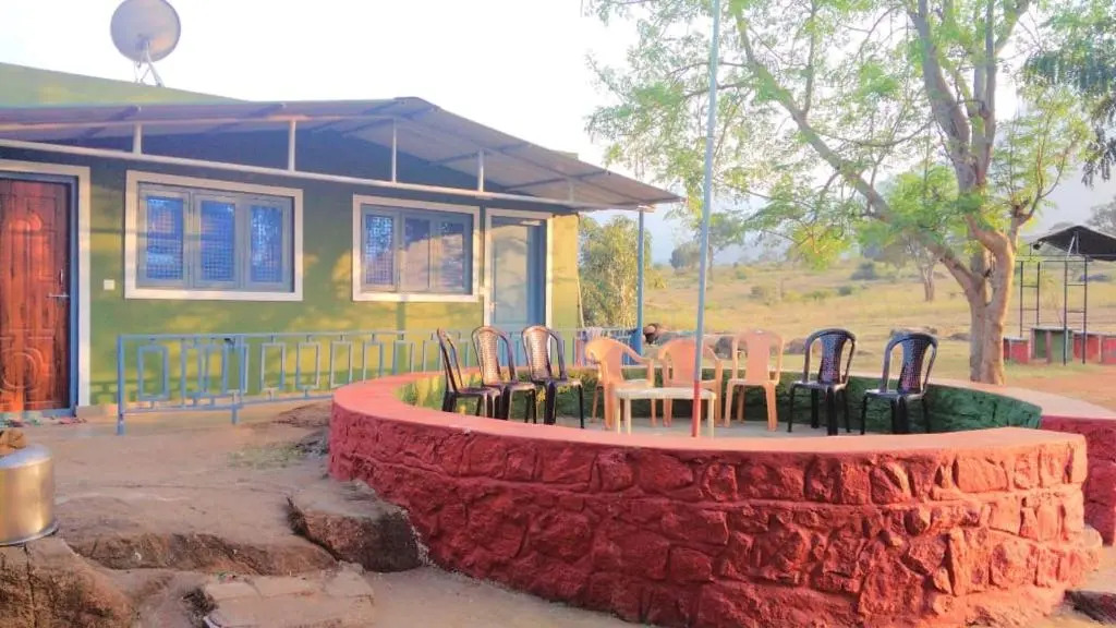 AARRAAMS Farms & Resorts